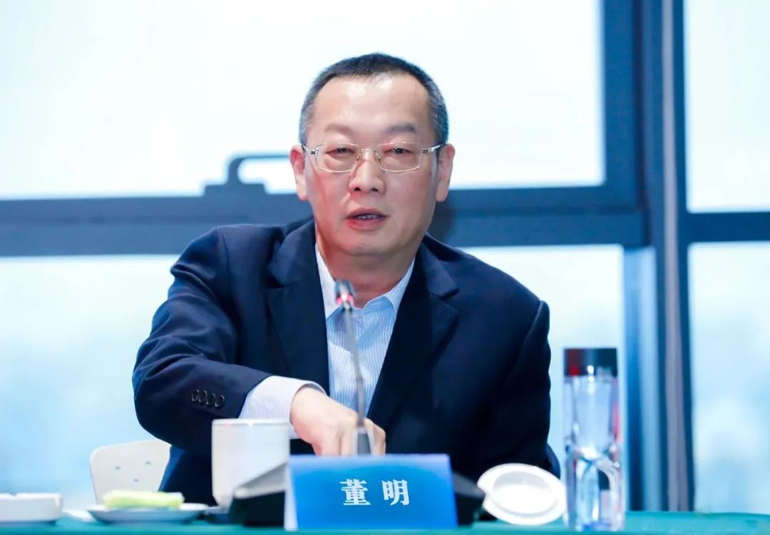 戴学斌董事长对农发行四川省分行的信任和支持表示感谢.